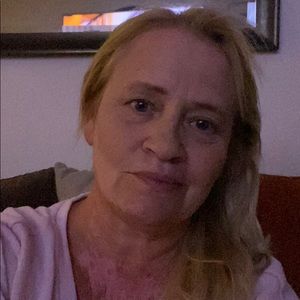 Meet your Posher, Gina